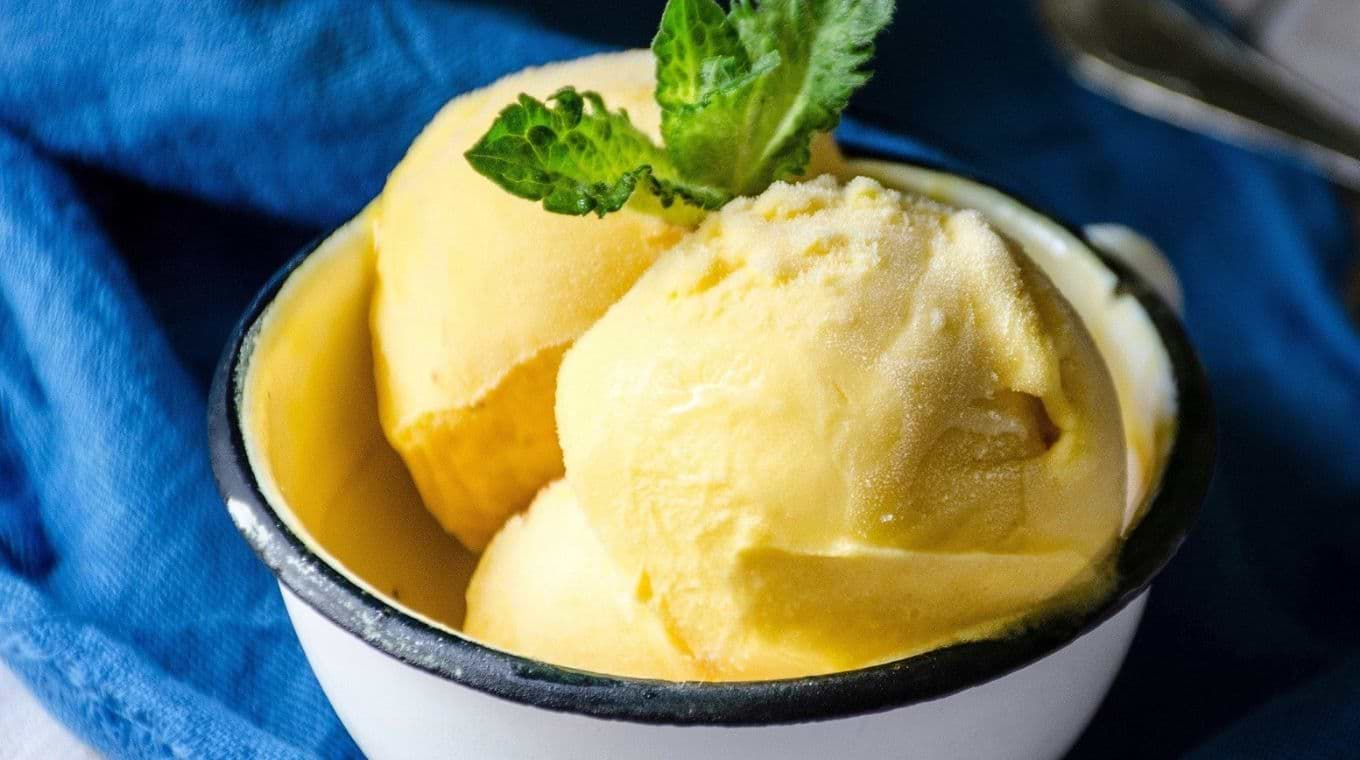 Glace à la mangue et au mascarpone